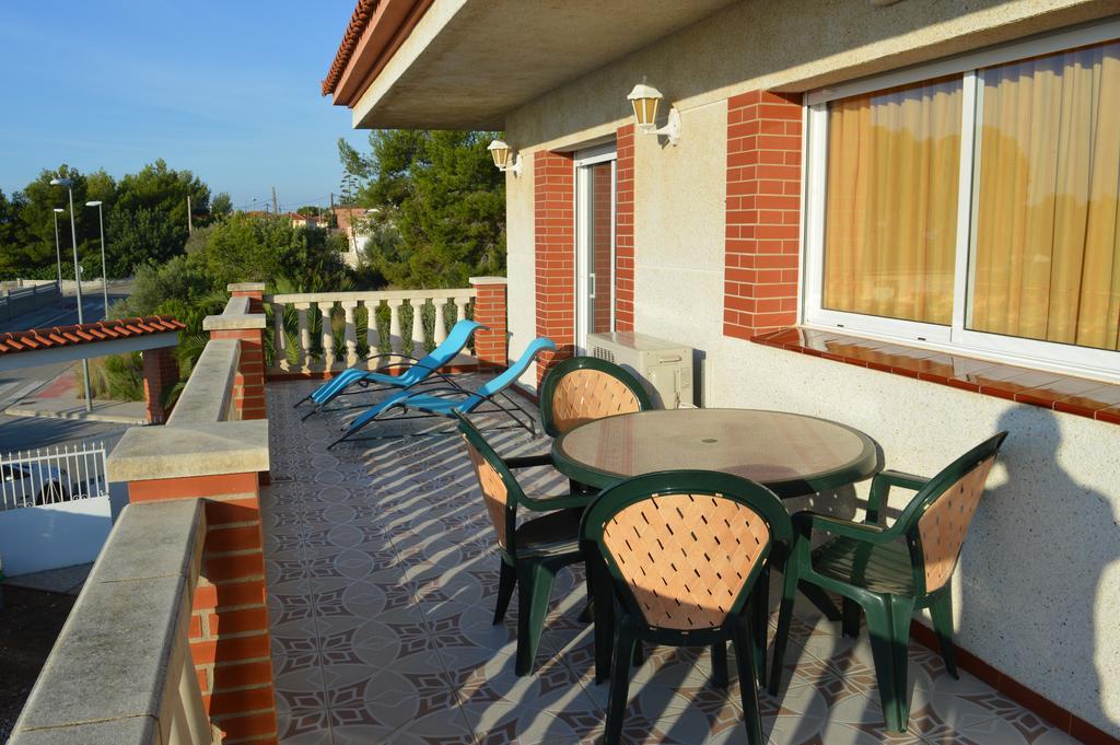 Villa Vista Cunit à Cubelles Extérieur photo